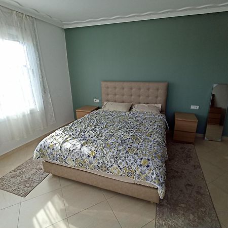 Appartement Familial Au Centre De Nador Ville Zewnętrze zdjęcie